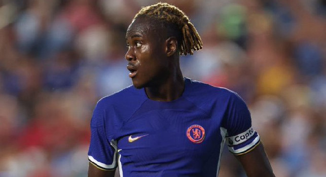 Il Napoli pensa al colpo a sorpresa dal Chelsea in difesa