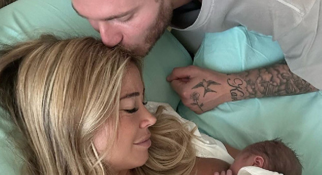 Diletta Leotta e Loris Karius sono diventati genitori: è nata Aria! | FOTO