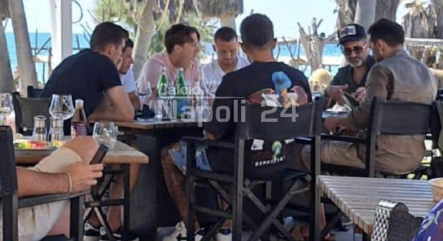 Pranzo insieme oggi per 5 azzurri, c'è anche Zielinski! | FOTO CN24