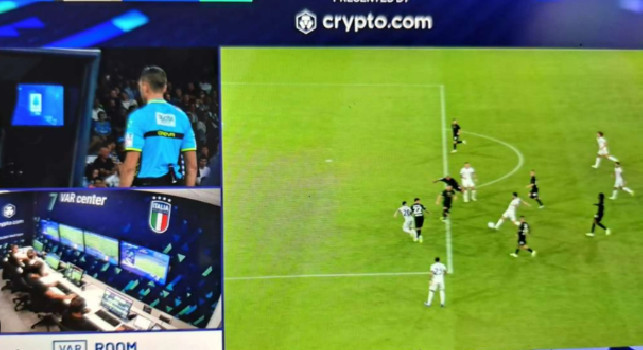 Moviola Napoli-Lazio, Mediaset: la disamina dei due gol annullati ai biancocelesti