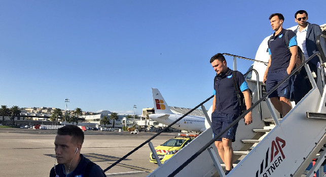 Napoli atterrato in Portogallo, il volo degli azzurri ha accumulato un pesante ritardo