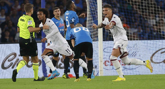 Bologna, Zirkzee segnò il primo gol in Serie A contro il Napoli: arriva la richiesta di Motta
