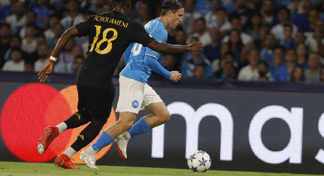 Tegola Real Madrid: frattura per Tchouameni, salterà il match col Napoli in Champions