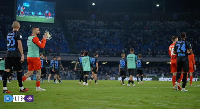 Napoli-Fiorentina 1-3, fischi al Maradona ma c'è l'abbraccio Curva B-squadra | FOTO