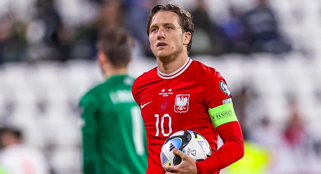 Polonia-Olanda, le formazioni ufficiali: Zielinski dal 1', panchina per Zirkzee