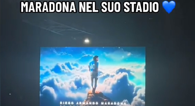 SSC Napoli, bellissimo tributo a Maradona nel pre-partita di Napoli-Milan | VIDEO