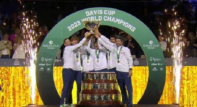 Tennis, l'Italia riporta a casa la Coppa Davis dopo 47 anni!