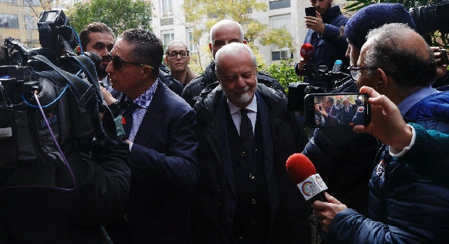 Comune di Napoli, Esposito: De Laurentiis parla per interessi personali, disse che voleva 20mila posti perch&egrave; la massa gli faceva schifo