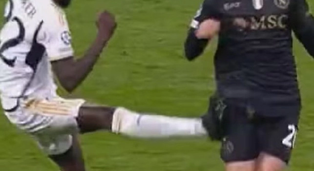 Diario As - L'entrata terrificante di Rudiger, per l'ex arbitro Iturralde era da espulsione
