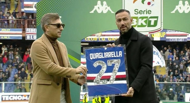 Quagliarella saluta i tifosi della Samp, giro di campo e maglia celebrativa per lui
