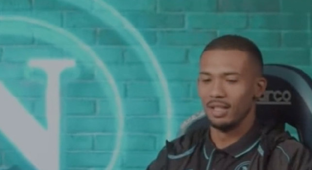 Da dove nasce il soprannome BatJuan? Juan Jesus lo svela a Decibel Bellini | VIDEO