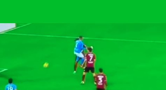 Candreva sbotta sui social, mostra il presunto fallo di Demme su Tchaouna | FOTO