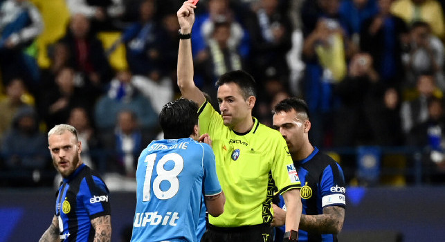 UFFICIALE - Cagliari-Napoli, ecco chi sarà l'arbitro: la designazione completa