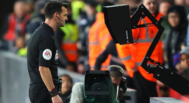 Il presidente dell'AIA: Football Video Support diverso da VAR a chiamata. Ecco come funzionerebbe