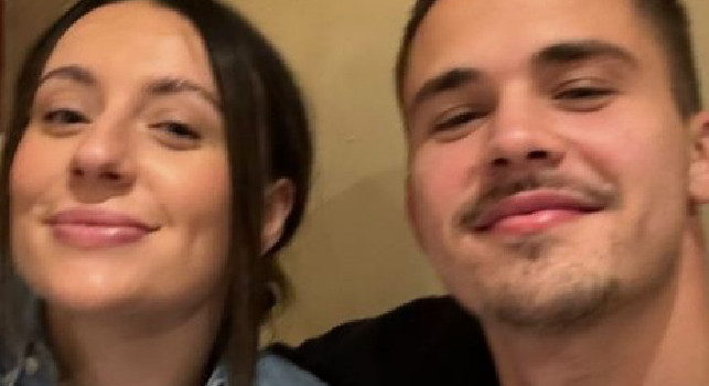 Dendoncker con Anna Steegen: scatto romantico su Instagram | FOTO