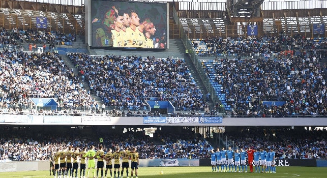 Napoli-Barcellona, divieto di somministrazione di bevande alcoliche: l'ordinanza del Comune