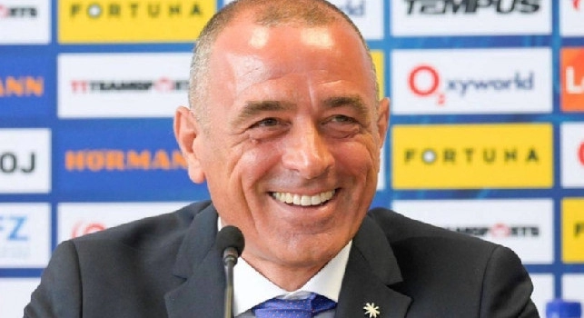 Slovacchia-Napoli, doppio ruolo per Calzona? Non &egrave; la prima volta, c'&egrave; un precedente: il nome