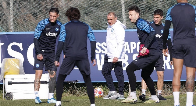 Kiss Kiss Napoli - Calciatori azzurri contenti del ritorno di Calzona e Sinatti, i motivi