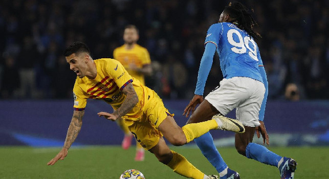 Cancelo ammette: Al Napoli la pressione della vittoria è uguale alla nostra del Barcellona