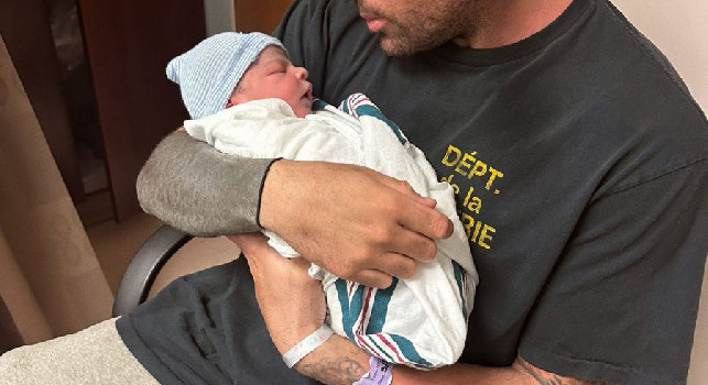 Petagna è diventato papà, arrivano gli auguri anche da Osimhen | FOTO