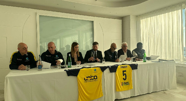 Un calcio agli infortuni sul lavoro, la conferenza stampa pre gara | VIDEO