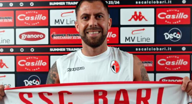 UFFICIALE - Menez rescinde il contratto con il Bari