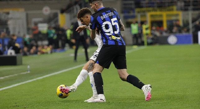 EA SPORTS FC Player Of The Month di marzo a Bastoni: l'interista supera Barella e Kvara