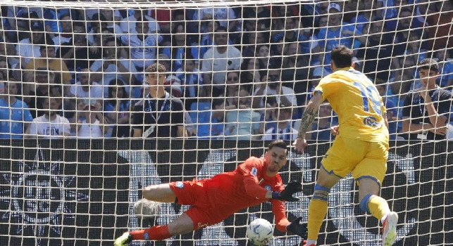 Gazzetta - Meret ai saluti: il Napoli ha gi&agrave; scelto il sostituto