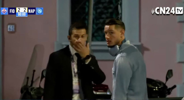 Mazzocchi lascia Firenze da solo, subito direzione Napoli: sta per diventare pap&agrave; | VIDEO ESCLUSIVO