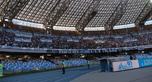 La contestazione del Maradona e la mestizia dell'ultima giornata: le emozioni di Napoli-Lecce 0-0 | FOTOGALLERY CN24