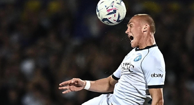 Ostigard più 30 milioni: la maxi offerta del Napoli per il nuovo colpo di mercato