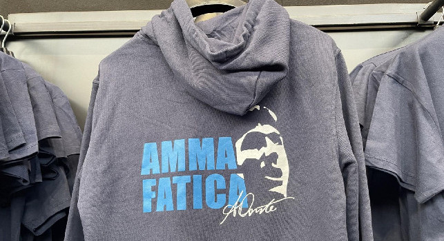 Dopo la t-shirt arriva anche la felpa col motto di Antonio Conte | FOTO CN24
