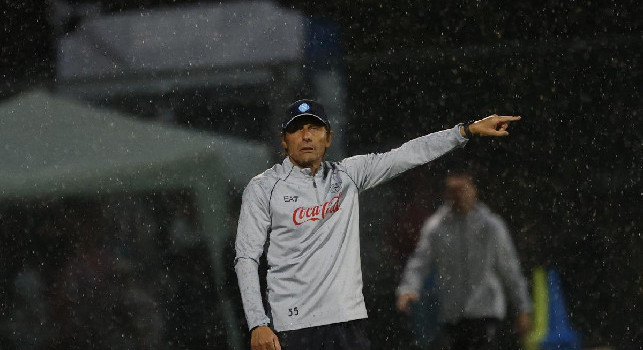 SSC Napoli, il commento ufficiale della società: Partita condizionata da un acquazzone! Ora testa al Modena...