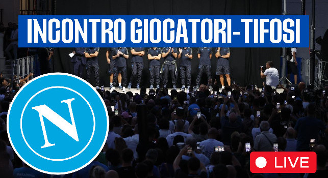 SSC Napoli, quattro calciatori incontrano i tifosi: LIVE da Castel di Sangro | DIRETTA VIDEO