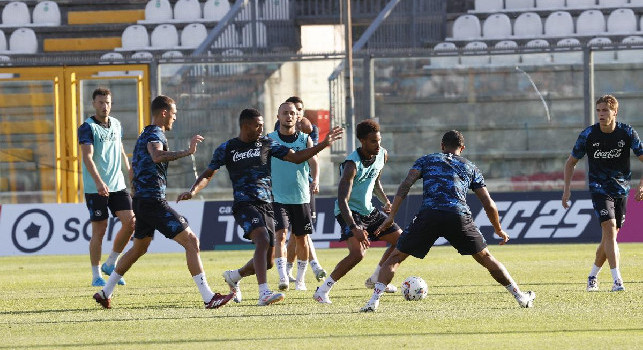 Juan Jesus e Natan via dal Napoli? Sondaggi per il primo, richiesta di prestito per il secondo: i dettagli