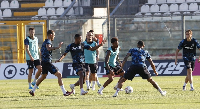 Juan Jesus e Natan via dal Napoli? Sondaggi per il primo, richiesta di prestito per il secondo: i dettagli