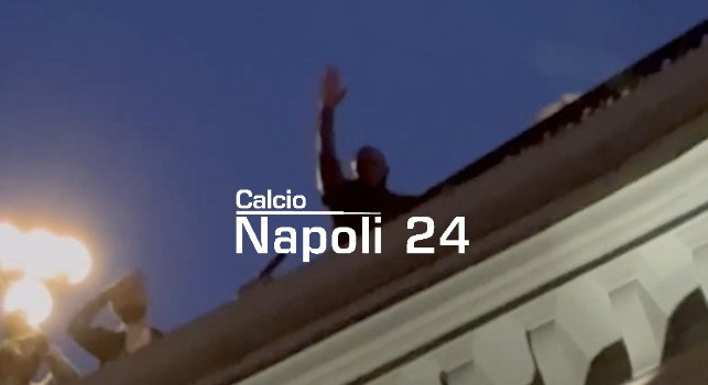 Lukaku è arrivato a Napoli! Panico al Parker’s, bolgia clamorosa per il bomber belga | VIDEO CN24