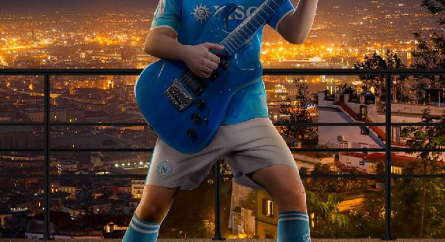 La Ssc Napoli dà il benvenuto a Gilmour e gioca col suo cognome: Live at Pompei | FOTO