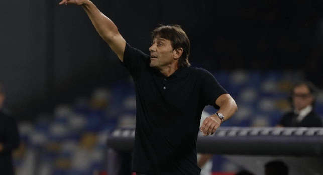 CdS - Conte ha provato sia il 3-5-2 che il 4-3-3 nell'ultimo allenamento: la decisione per Juve-Napoli