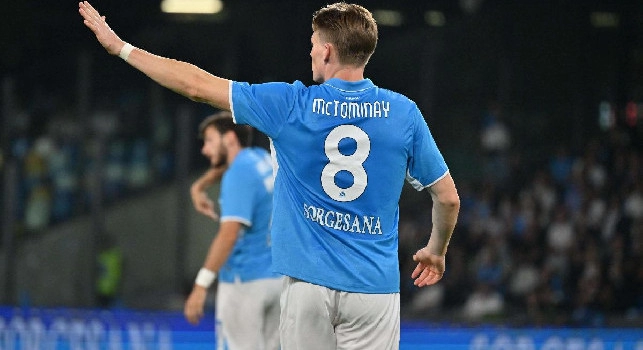 McTominay bacia maglia del Napoli, CdS - Gesto prematuro: ecco perch&eacute; l'ha fatto