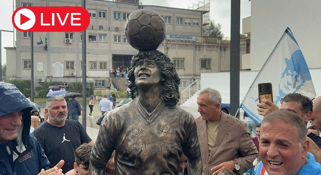 Casalnuovo, inaugurazione nuova statua Maradona LIVE su CalcioNapoli24TV! | VIDEO