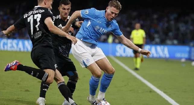 Conte esalta McTominay, Tuttosport: il nuovo sistema tattico ha gi&agrave; conquistato la piena fiducia dello spogliatoio