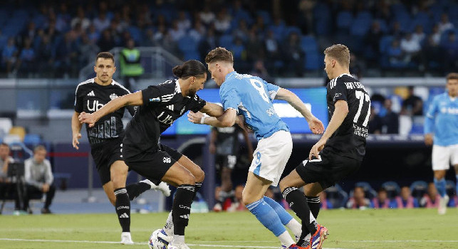 Como-Napoli, le dieci statistiche: il record di McTominay, il 'decennio' che Conte non dovrebbe eguagliare e la striscia ko dei lariani