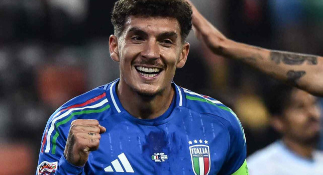 Italia, nessuno in tribuna con la Germania: la numero 10 a Raspadori, Politano ha la 7