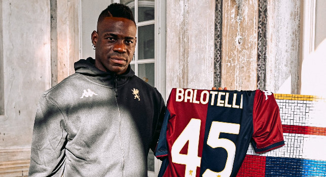 UFFICIALE - Mario Balotelli torna in Serie A: l'annuncio del Genoa