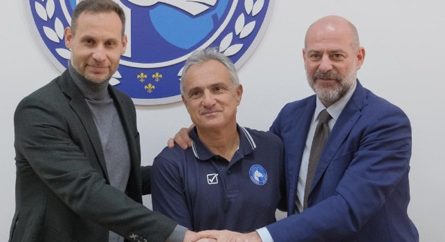 Napoli Basket, presentato coach Valli: Scelta folle ma lucida, non sono un mago ma credo alla salvezza! Difficile dare tempi di recupero su Green