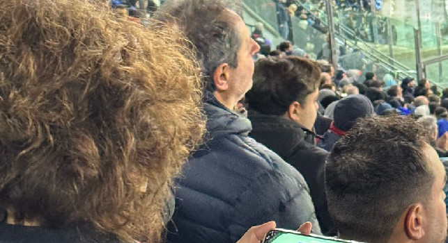 Napoli-Roma ma al Maradona c'è chi butta l'occhio sulla finale di Davis | FOTO