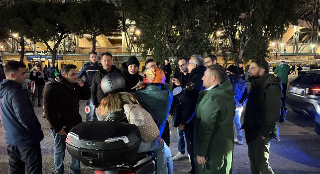 Stadio Maradona, mancano parcheggi per i giornalisti accreditati: i disagi di Napoli-Roma siano un monito