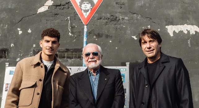 Conte ha portato la famiglia alle Vele di Scampia, poi la sorpresa alla Federico II: la reazione