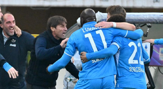 C'è un'immagine di Torino-Napoli che racconta cos'è oggi lo spogliatoio azzurro